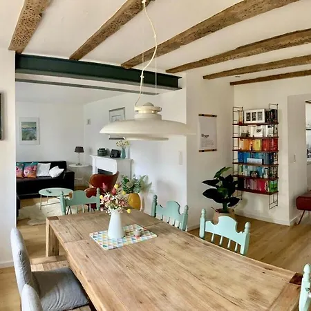 Apartament Holiday Eifelise