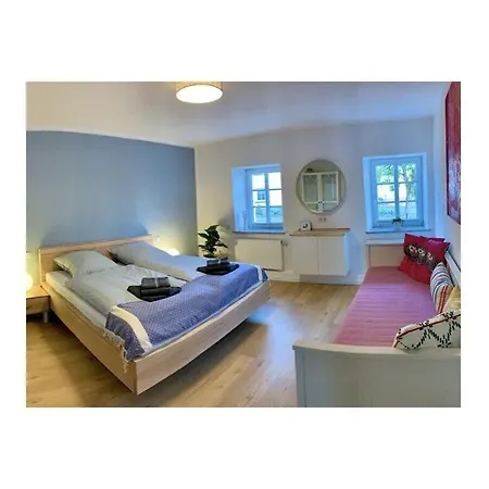 Apartament Holiday Eifelise *