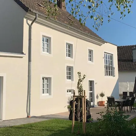 Holiday Eifelise Fleringen